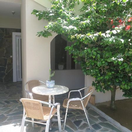 Maria Suites Platanés Exterior foto