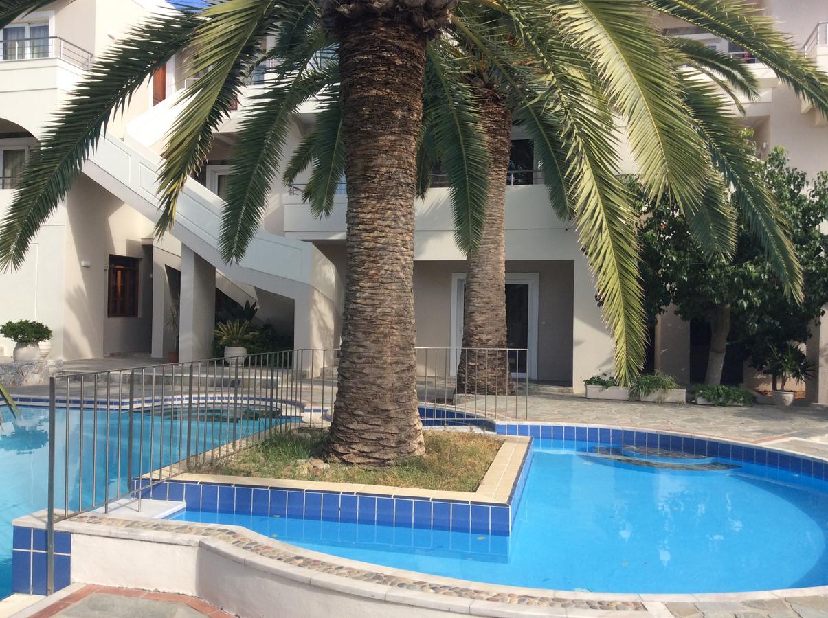 Maria Suites Platanés Exterior foto